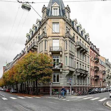 Hyper Centre - 120m2- F5 Strasburgo